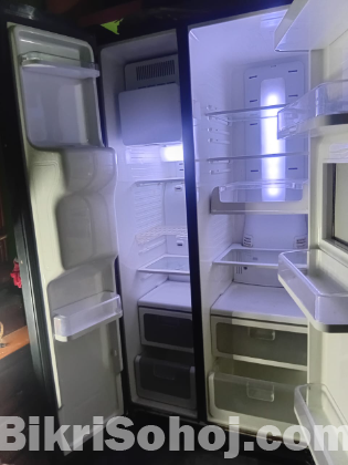 Samsung double door fridge model-RS21HFLBG